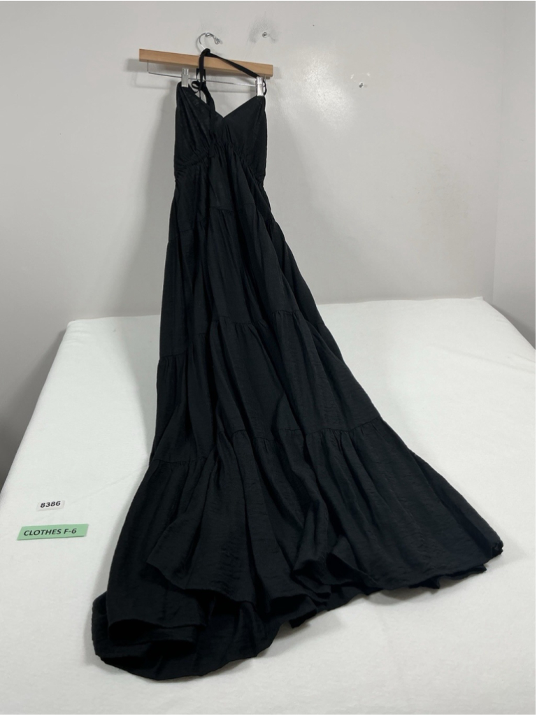 Womans Excellent Condition Express Pullover Maxi Halter Dress Size Medium Black
